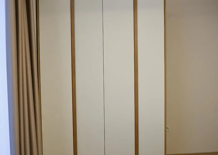 The Minimalist Escape Ii