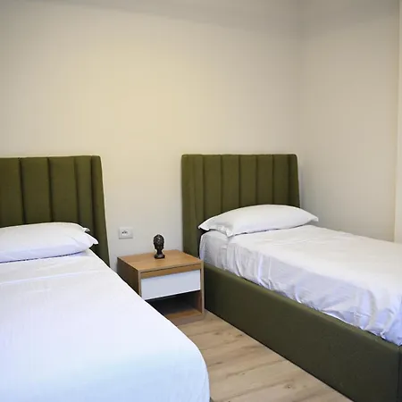 The Minimalist Escape Ii *