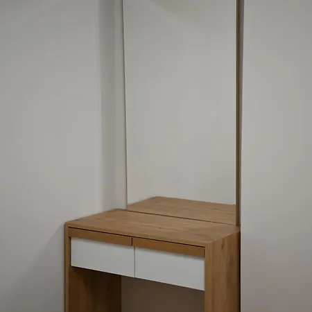 The Minimalist Escape Ii Apartment Kamez